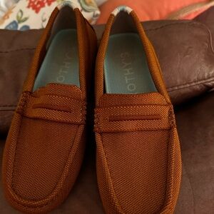 Beautiful pair of Rothy’s in excellent condition size 71/2